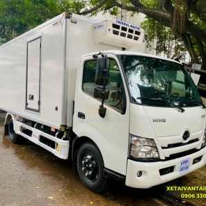 Hino 3 Tấn 5 Thùng Đông Lạnh Mới Nhất