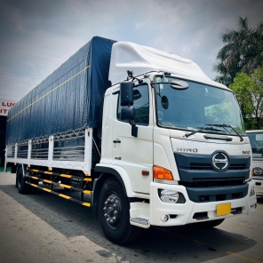 Xe tải Hino 8 tấn thùng chở  xe máy 10 mét | Giá xe Hino 8 tấn chở mô tô xe máy thùng dài 10 mét