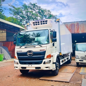 Xe tải Hino 8 tấn thùng đông lạnh Trần Auto - Máy lạnh Thermal Master T3500