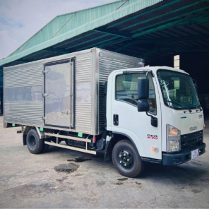 Xe tải Isuzu QKR 270 thùng kín inox 4m3 - Isuzu QKR 270 thùng kín inox 4m3