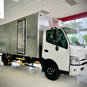 XE TẢI HINO 300 THÙNG KÍN 5 TẤN