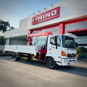 Xe Hino 6 Tấn Gắn Cẩu Unic URV344 mới nhất 2023