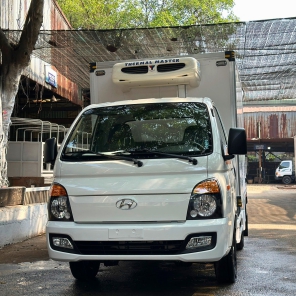 ​​​​​​​XE TẢI HYUNDAI H150 THÙNG ĐÔNG LẠNH