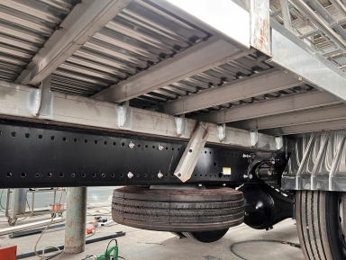 Hình ảnh xưởng đóng thùng xe tải