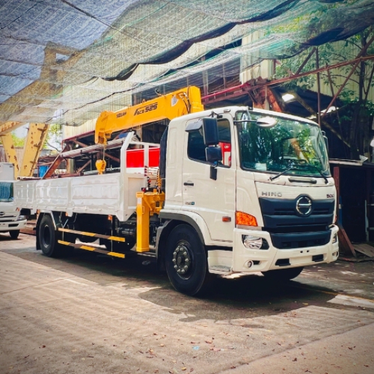 Xe tải Hino 8 tấn thùng dài 8m gắn cẩu Soosan SCS525 - Cẩu Soosan 5 tấn 5 khúc
