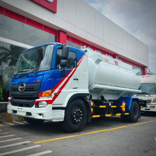 Xe bồn Hino FG8JJ8A thùng bồn chở xăng dầu 12 khối - Xe bồn chở xăng dầu 12 khối Hino FG8JJ8A