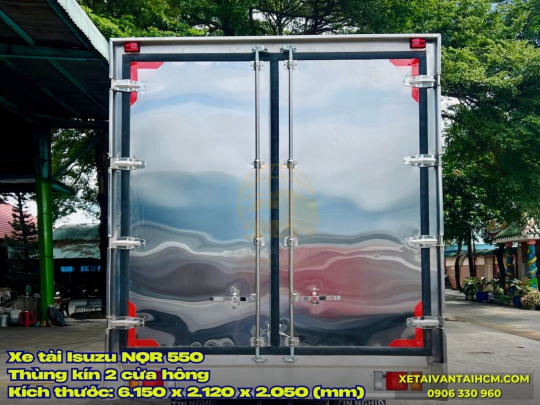 Xe tải Isuzu NQR 550 thùng kín 5 tấn 2 cửa hông - Isuzu 5 tấn NQR 550 thùng kín 2 cửa hông