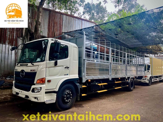 XE TẢI HINO 8 TẤN THÙNG MUI BẠT DÀI 10 MÉT