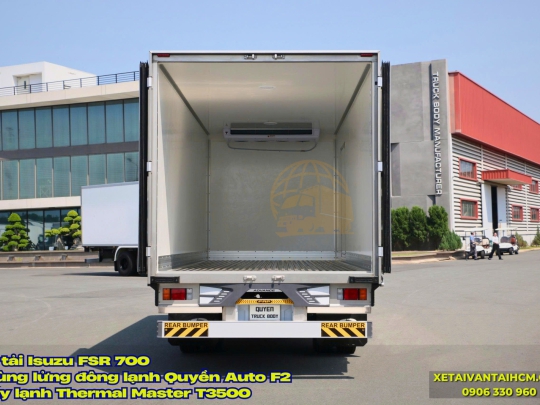 Xe Tải Isuzu FSR700 Thùng Đông Lạnh Quyền F2 Giá Tốt