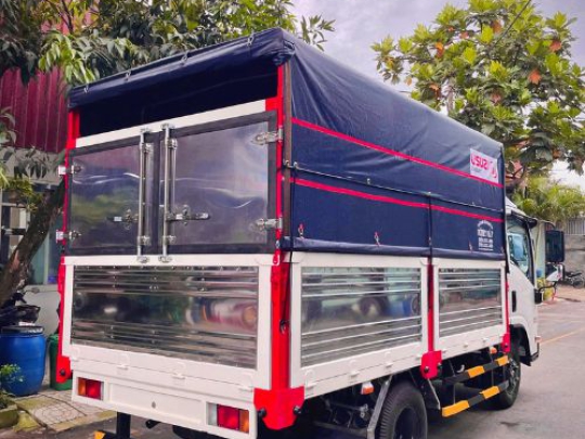 Xe tải Isuzu QKR 230 thùng mui bạt dài 3m6 - Isuzu QKR 230 thùng bạt 3m6