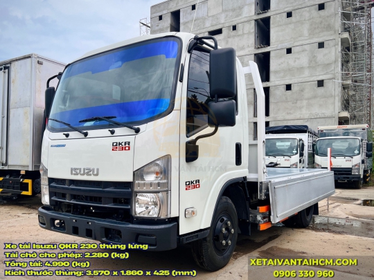 Xe tải Isuzu QKR 230 thùng lửng 2.2 tấn thùng dài 3m6 tại Quận 12 HCM