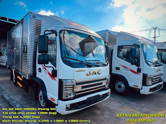 Xe tải Jac N200s thùng kín 1.9 tấn thùng dài 4m3
