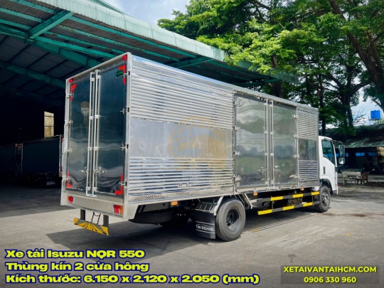 Xe tải Isuzu NQR 550 thùng kín 5 tấn 2 cửa hông - Isuzu 5 tấn NQR 550 thùng kín 2 cửa hông