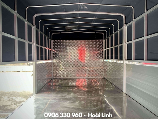 XE TẢI HINO 6 TẤN 5 - THÙNG MUI BẠT NHÔM