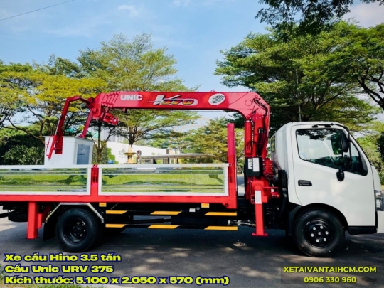 Xe cẩu Hino 3.5 tấn gắn cẩu Unic 375 có rổ nâng người - Xe cẩu Hino 3.5 tấn gắn cẩu Unic 3 tấn 5 khúc (chân tú vuông)
