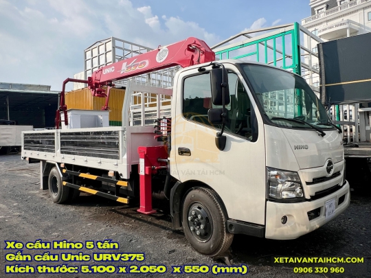 Xe tải Hino 5 tấn gắn cẩu Unic 375 có rổ nâng người - Hino 5 tấn thùng lửng gắn cẩu Unic 3 tấn 5 khúc có rổ nâng người