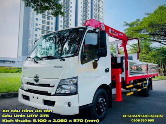 Xe cẩu Hino 3.5 tấn gắn cẩu Unic 375 có rổ nâng người - Xe cẩu Hino 3.5 tấn gắn cẩu Unic 3 tấn 5 khúc (chân tú vuông)