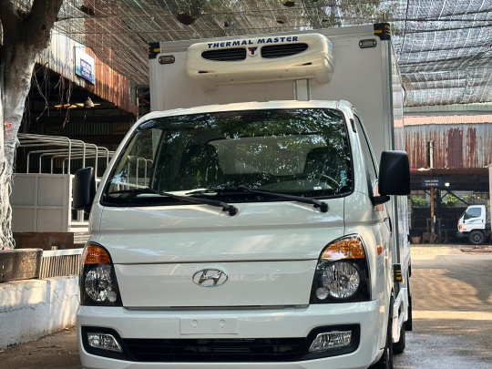 ​​​​​​​XE TẢI HYUNDAI H150 THÙNG ĐÔNG LẠNH